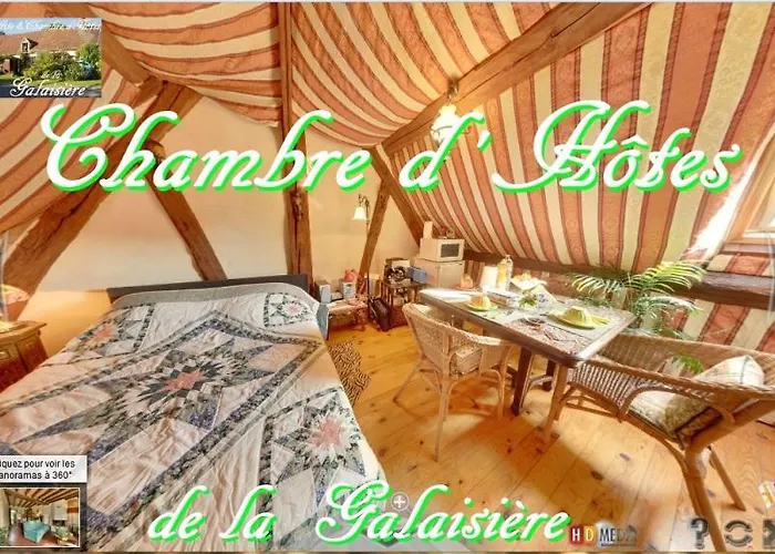 De La Galaisiere 度假居 Préaux